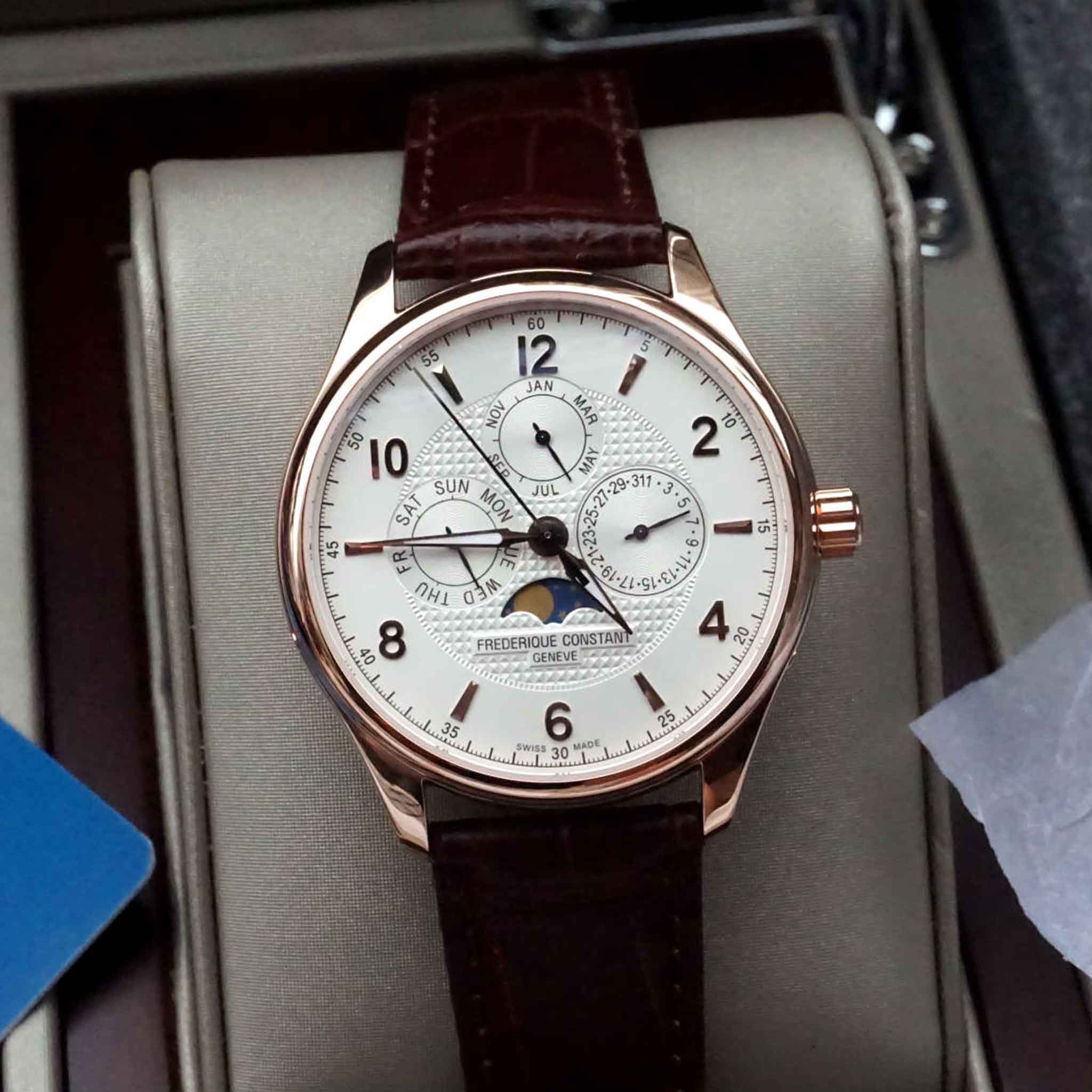 frederique constant runabout limited edition 2888