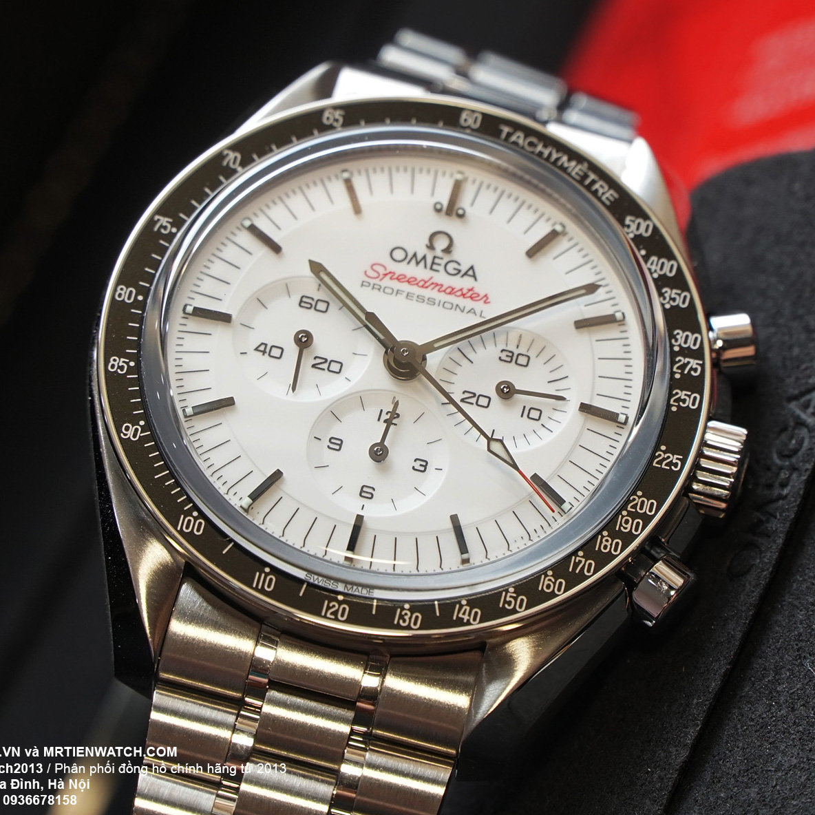 OMEGA SPEEDMASTER MOONWATCH PROFESSIONAL CO‑AXIAL MASTER CHRONOMETER CHRONOGRAPH 42 MM 310.30.42.50.04.001 New model 2024, mặt số trắng, kính saphire 2 mặt